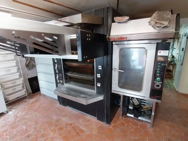 Vente de 2 boulangeries-pâtisseries – Fonds de commerce et murs — photo 1