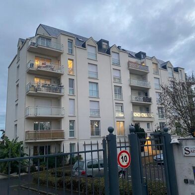 Appartement 3 pièces 780 €