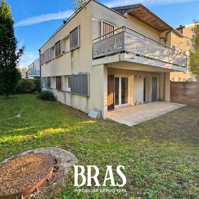 Appartement 4 pièces 230000 €