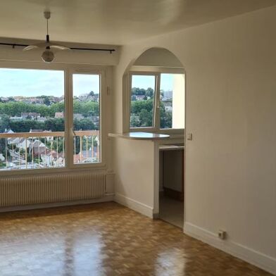 Appartement 2 pièces 1120 €