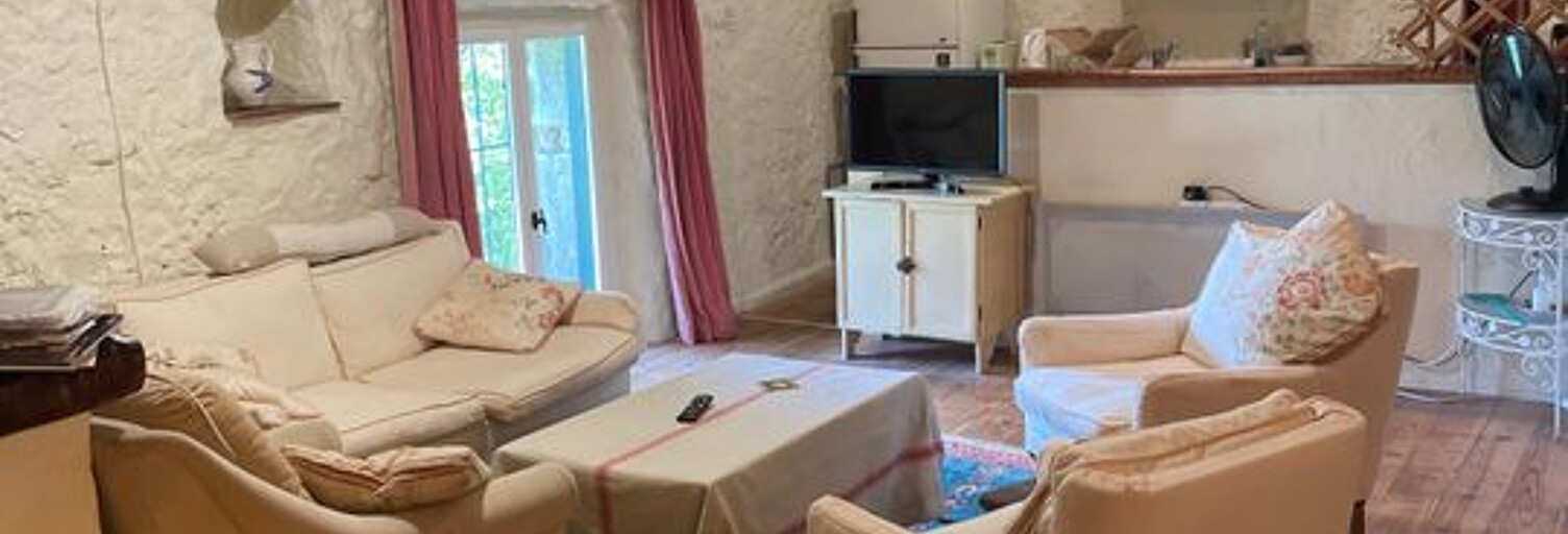 Appartement 2 Pièces 80 m² à louer à Sauzet (26740)