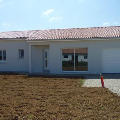 Maison 4 pièces 990 €