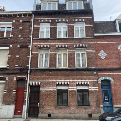 Maison 11 pièces 421600 €