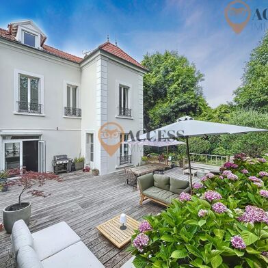 Maison 8 pièces 850000 €
