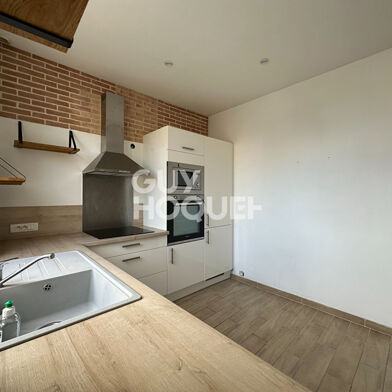 Appartement 4 pièces 171000 €