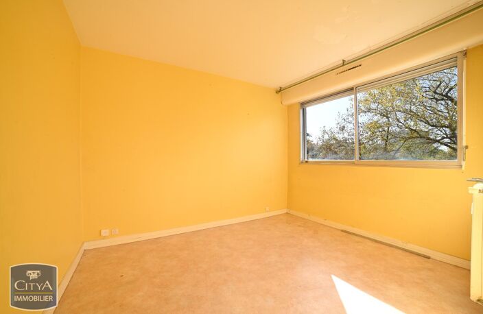 Vente appartement 5 pièces 90 m² Poitiers (86000) — photo 5
