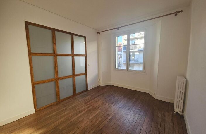 Location bureau  79 m² à Tours (37000) — photo 3