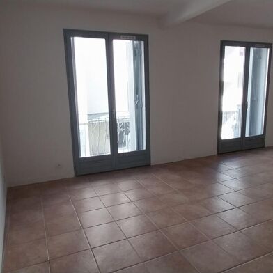 Appartement 2 pièces 590 €