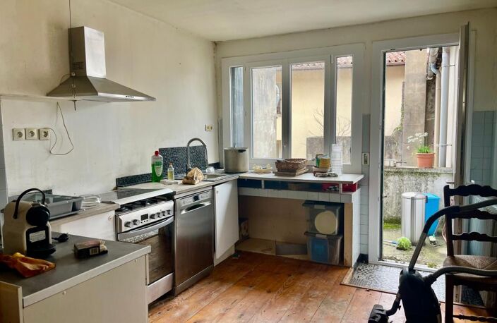 Charme et Potentiel à Rénover au Cœur de Montfort-en-Chalosse ! — photo 4