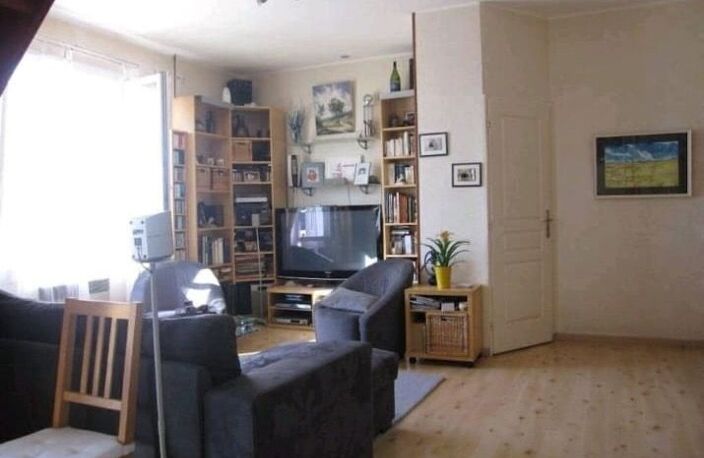 LES SABLETTES APPARTEMENT DUPLEX 4 PIECES 3 CHAMBRES CAVE ET PARKING PRIVATIF — photo 3