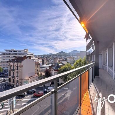 Appartement 5 pièces 215000 €