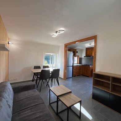 Appartement 3 pièces 805 €