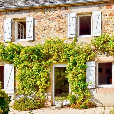 Maison 8 pièces 406000 €