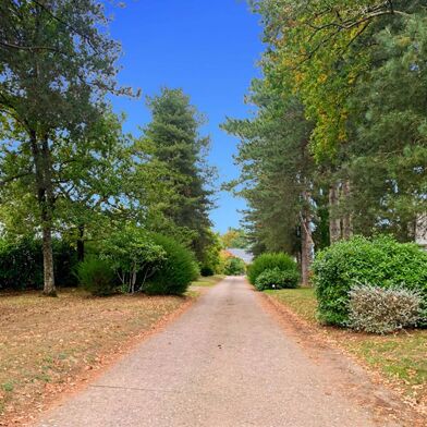 Maison 7 pièces 648900 €