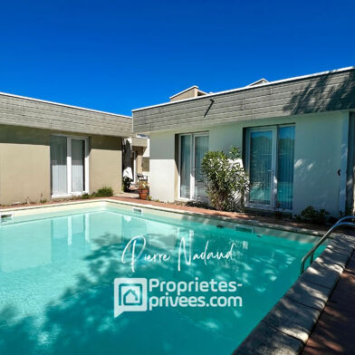 Maison 5 pièces 457600 €