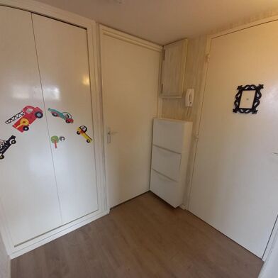 Appartement 4 pièces 79990 €