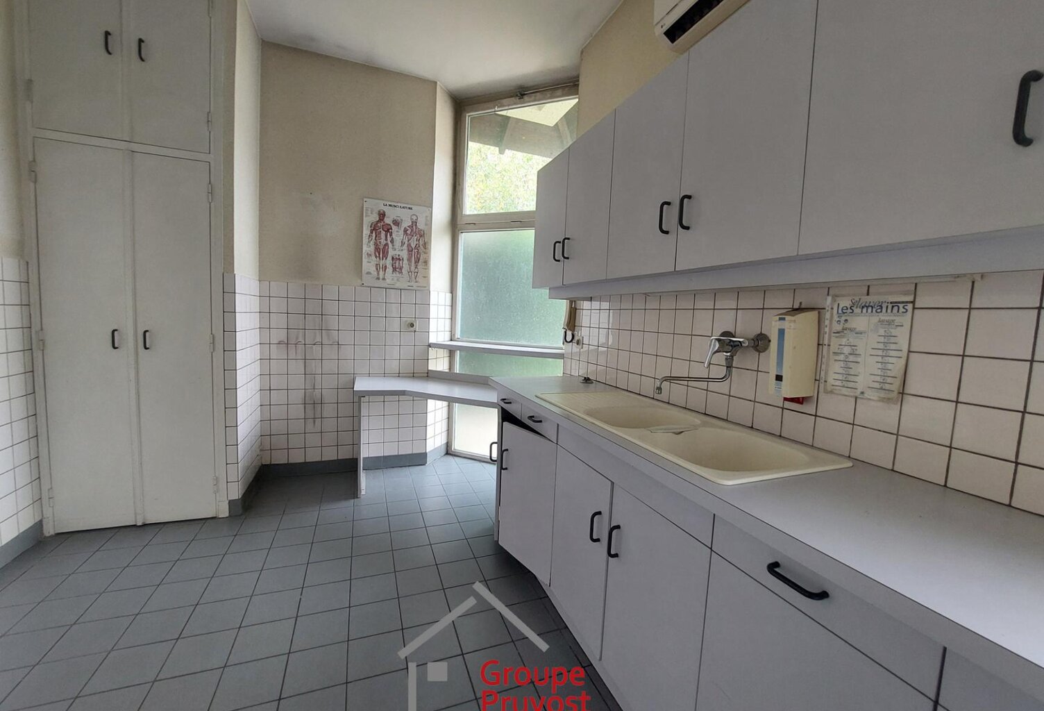 Appartement à aménager 6 pièces — photo 1