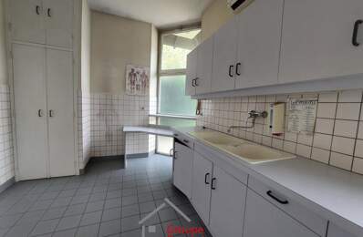 Appartement à aménager 6 pièces — photo du bien