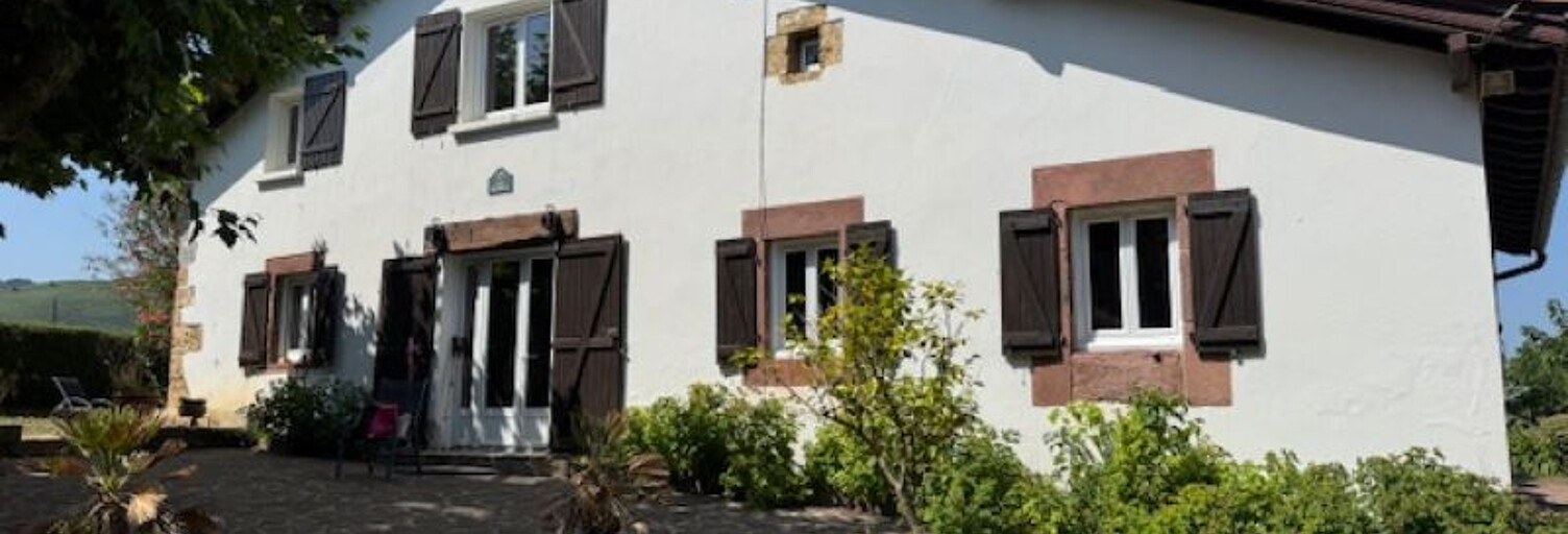 Maison 11 Pièces 395 m² à vendre à Lecumberry (64220)