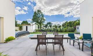 Maison 5 Pièces 174 m² à vendre à Croix-Chapeau (17220)