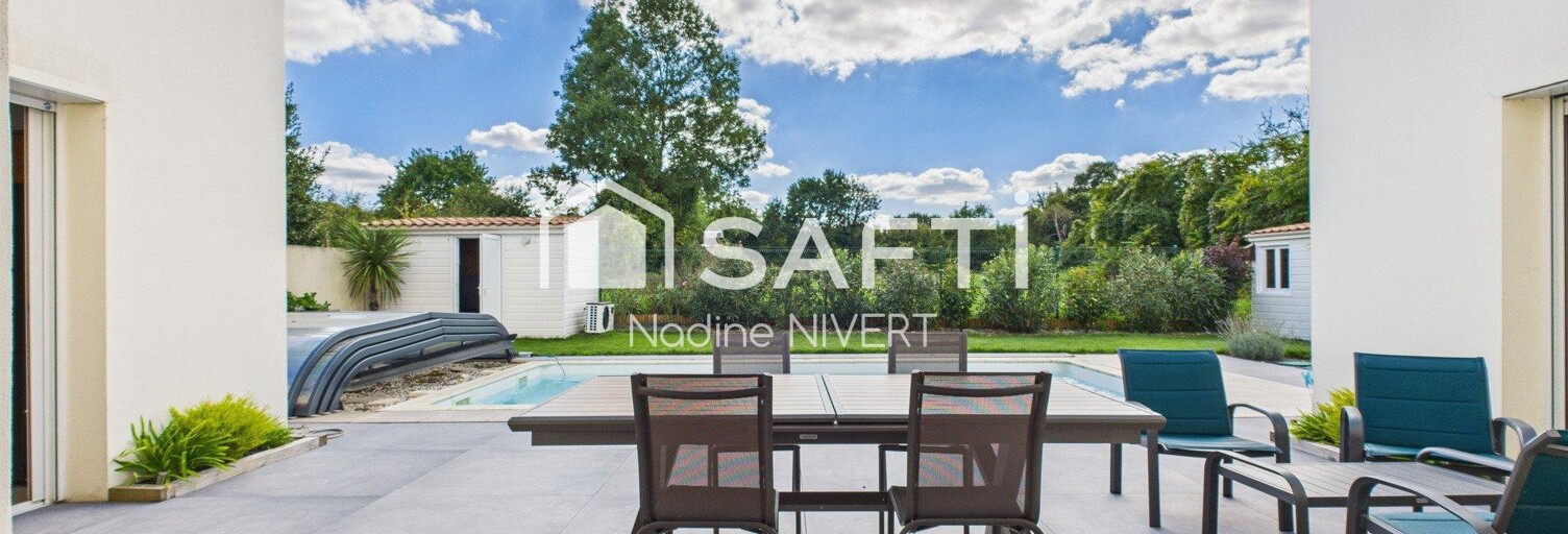 Maison 5 Pièces 174 m² à vendre à Croix-Chapeau (17220)