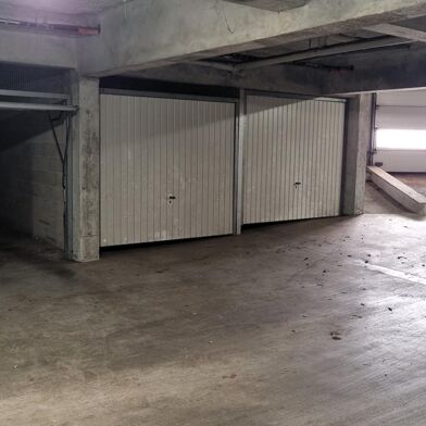 Garage  35000 €