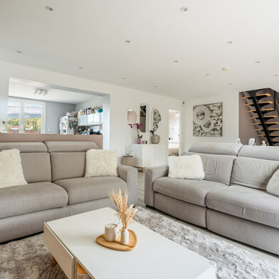 Maison 5 pièces 450000 €