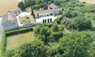 Maison 5 Pièces 252 m² à vendre à Blanzay (86400)