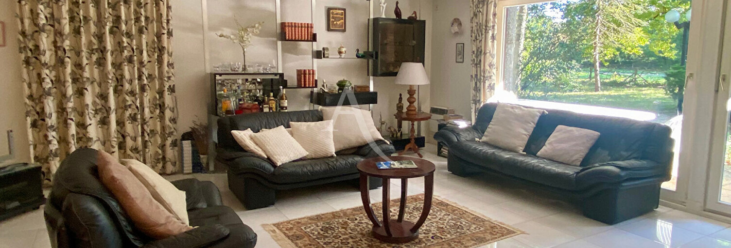 Maison 7 Pièces 210 m² à vendre à Donnery (45450)