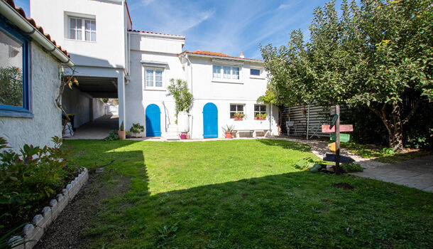 Villa / Maison 4 pièces  à vendre Rochelle (La) 17000