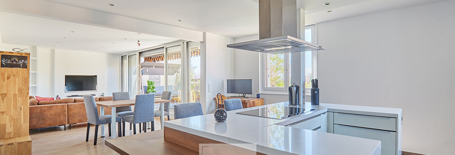 Appartement 5 Pièces 110 m² à vendre à Aix-en-Provence (13090)