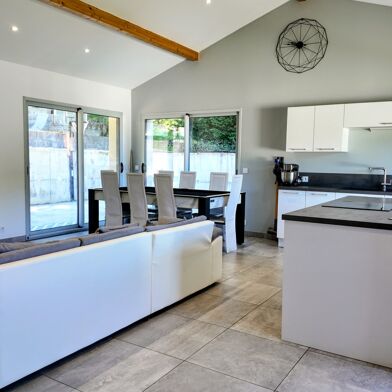 Maison 5 pièces 349000 €