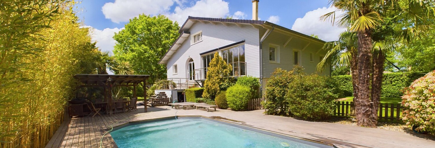 Maison 10 Pièces 238 m² à vendre à Martignas-sur-Jalle (33127)