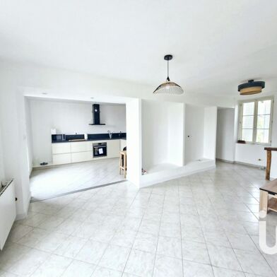 Appartement 3 pièces 149990 €