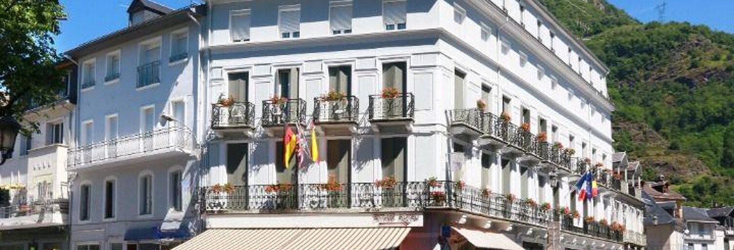 Commerce  1500 m² à vendre à Bagnères-de-Luchon (31110)