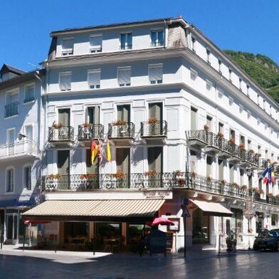 Commerce  930000 €