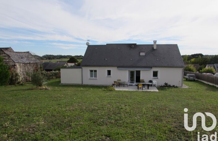 Vente Maison/villa 7 pièces — photo 2