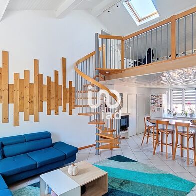 Appartement 4 pièces 165000 €