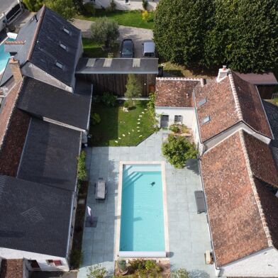 Maison 12 pièces 1225000 €