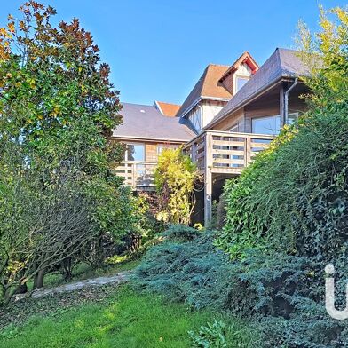 Maison 7 pièces 557900 €