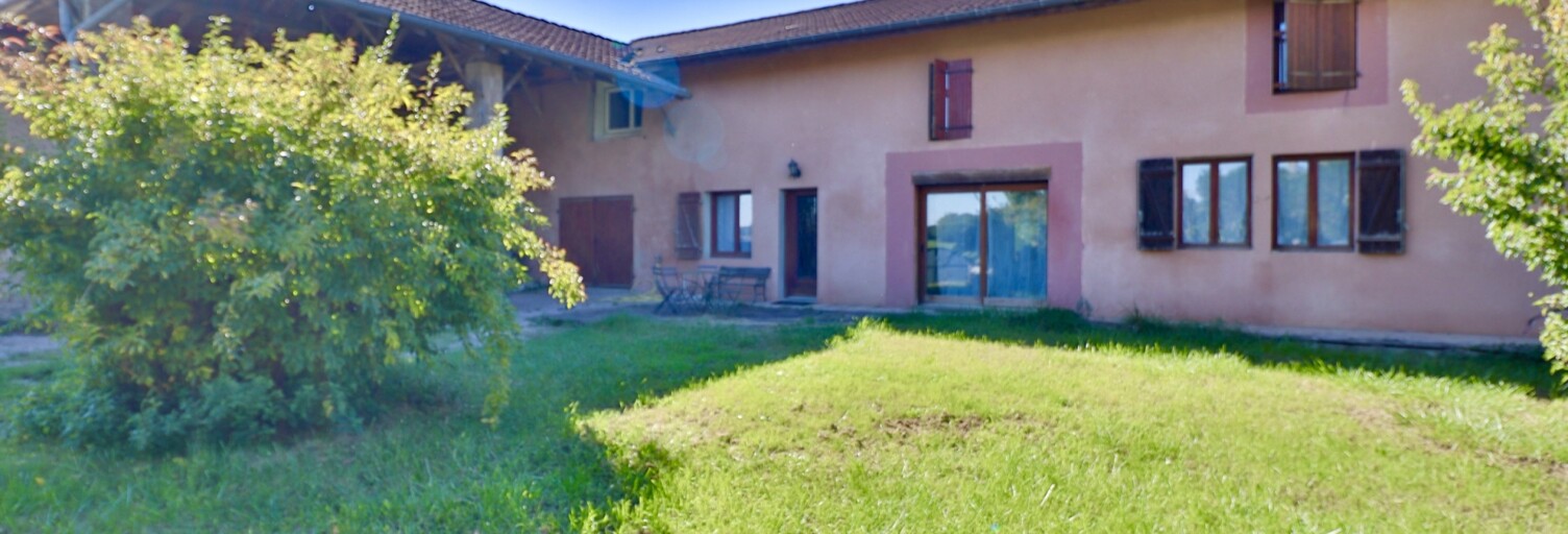 Maison 8 Pièces 199 m² à vendre à Sermoyer (01190)