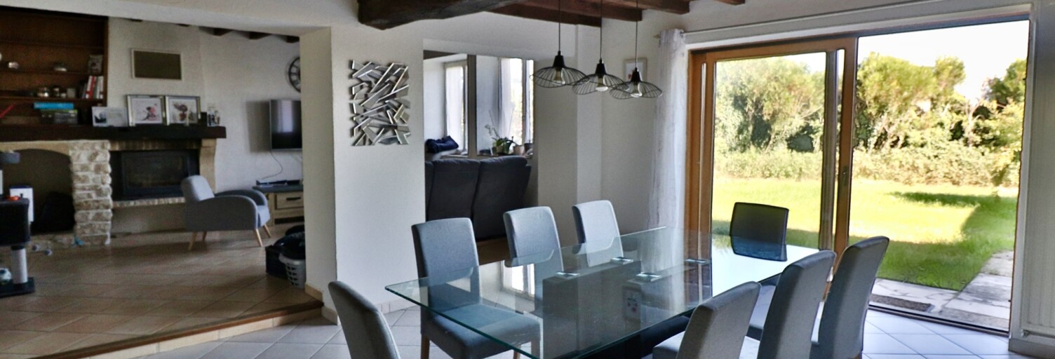 Maison 8 Pièces 199 m² à vendre à Sermoyer (01190)