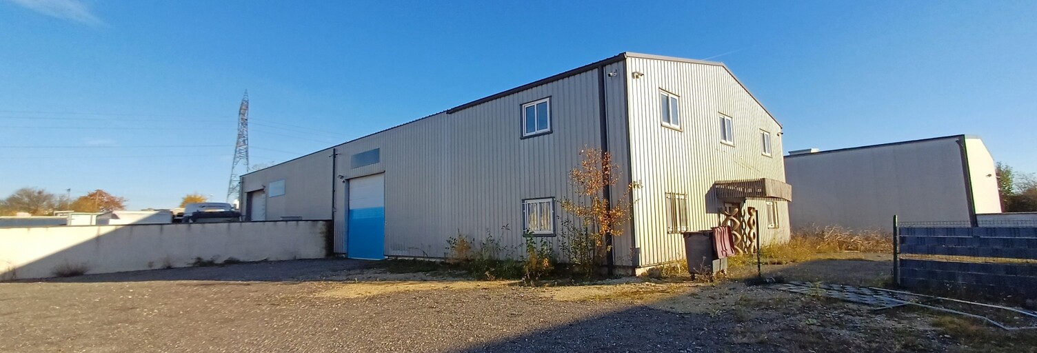 Immeuble  520 m² à vendre à Saint-Germain-Laval (77130)