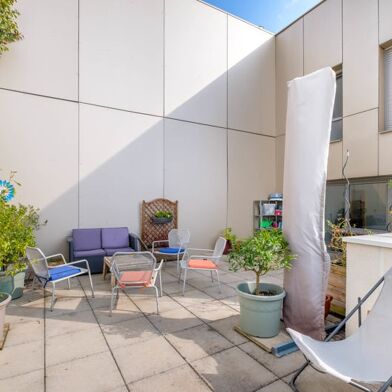 Appartement 3 pièces 293216 €