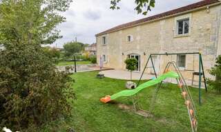 Maison 5 Pièces 205 m² à vendre à Bourg-Charente (16200)