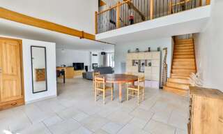 Maison 5 Pièces 205 m² à vendre à Bourg-Charente (16200)