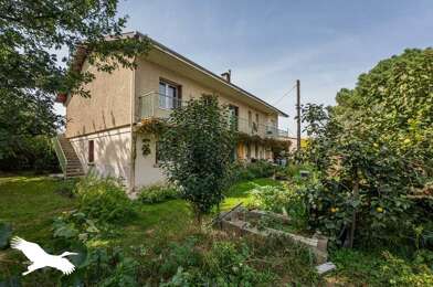 Immeuble  299697 €