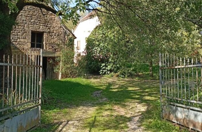 Charmant corps de ferme rénové avec granges en pierre, dépen — photo 3