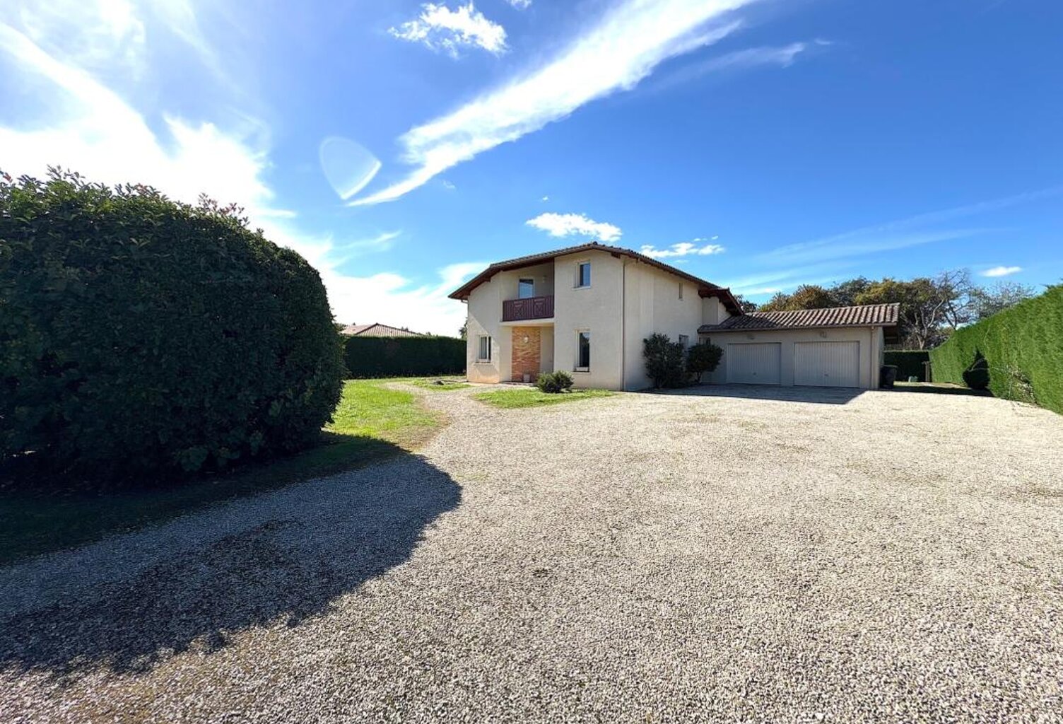 MAISON CONTEMPORAINE 6 PIECES 156m2 AVEC DOUBLE GARAGE, QUARTIER RECHERCHE — photo 1