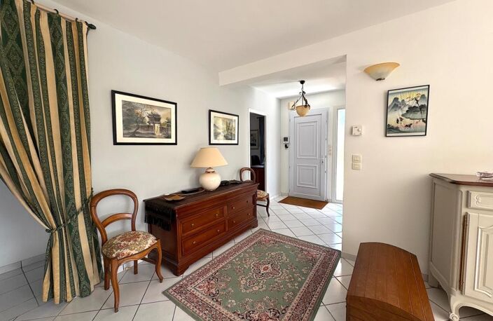 MAISON CONTEMPORAINE 6 PIECES 156m2 AVEC DOUBLE GARAGE, QUARTIER RECHERCHE — photo 5